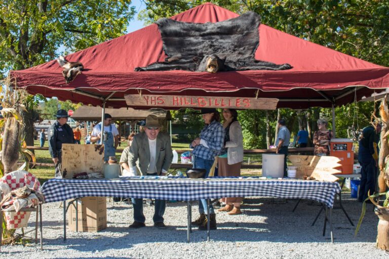 21 Weird Conventions Strange Hobbies Bringing People Together Stay Weird